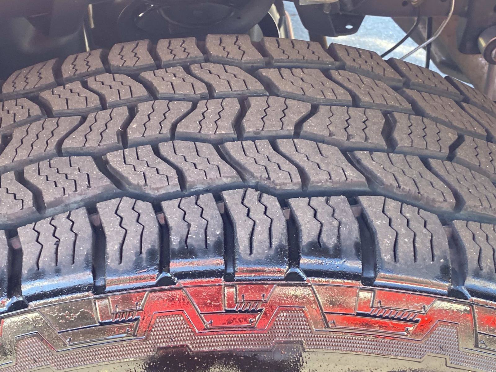Used 2019 RAM 1500 Laramie AWD/4WD image 16