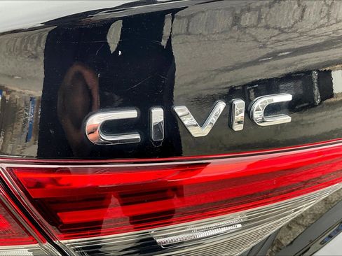 Used 2023 Honda Civic EX image 32