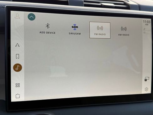 Used 2025 Land Rover Defender 110 S image 10