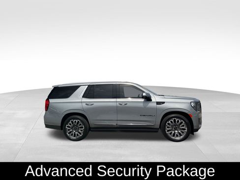 Used 2023 GMC Yukon Denali Ultimate image 4