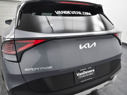 Used 2023 Kia Sportage EX image 6