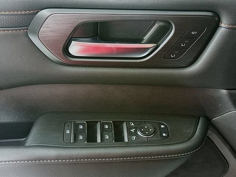 Used 2026 Nissan Armada PRO-4X AWD/4WD image 18
