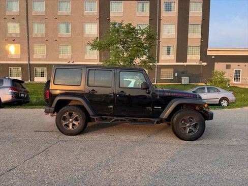 Used 2018 Jeep Wrangler Unlimited Rubicon AWD/4WD image 27