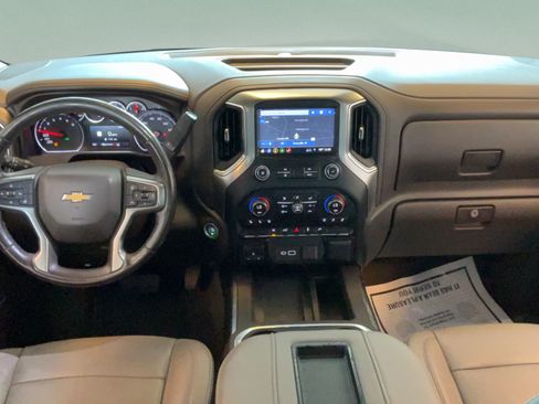 Used 2019 Chevrolet Silverado 1500 LTZ w/ LTZ Convenience Package AWD/4WD image 32
