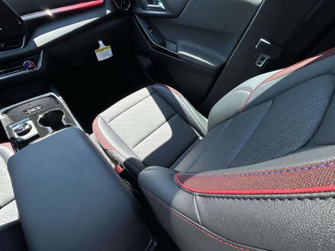 New 2026 Chevrolet Equinox RS AWD/4WD image 15