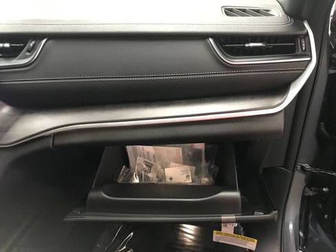 New 2025 Jeep Grand Cherokee L Limited image 44