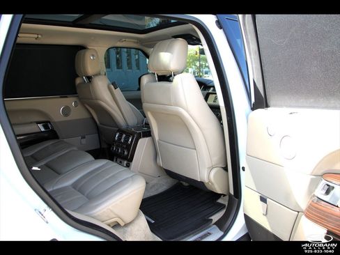 Used 2017 Land Rover Range Rover Long Wheelbase Supercharged image 40