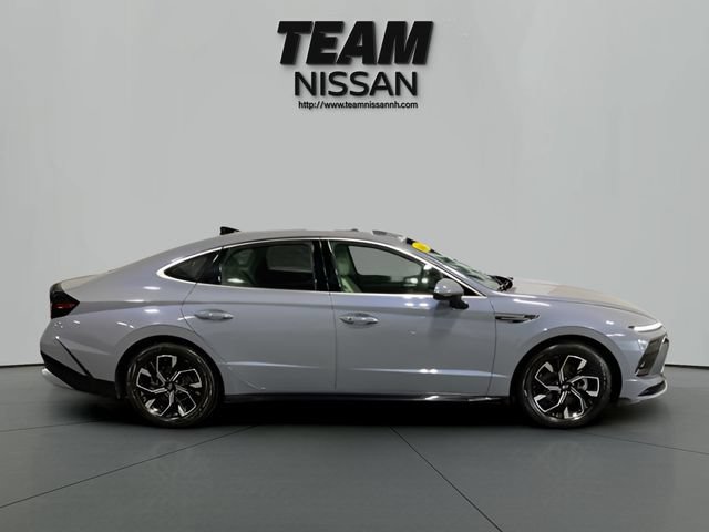 Used 2025 Hyundai Sonata SEL FWD image 7
