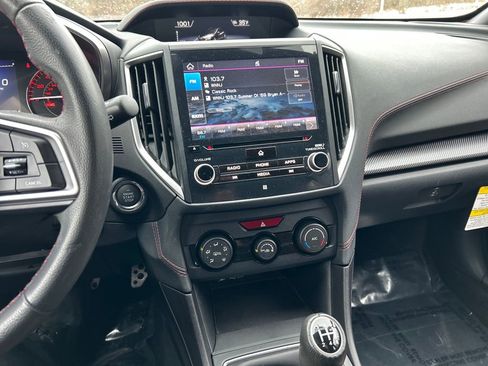 Used 2022 Subaru Impreza 2.0i Sport w/ Popular Package #3 image 11