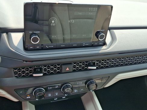 Certified 2025 Honda Accord SE image 16