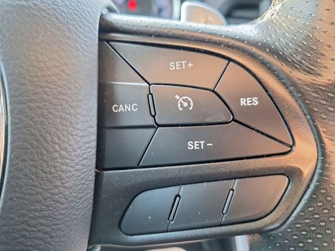 Used 2022 Dodge Challenger GT image 14