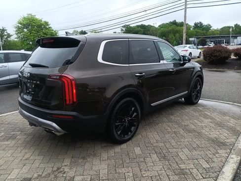 Used 2022 Kia Telluride SX w/ SX Prestige Package AWD/4WD image 6