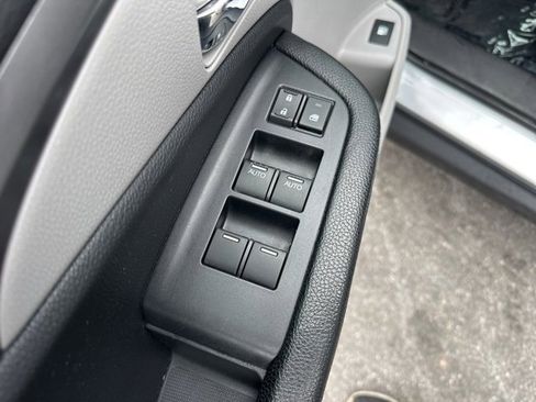 Used 2017 Honda Ridgeline RTL-T image 28