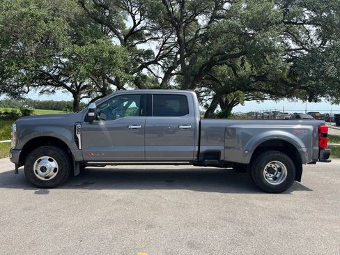 Used 2024 Ford F350 Platinum AWD/4WD image 8