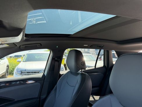 New 2026 Volkswagen Tiguan SE R-Line AWD/4WD image 22