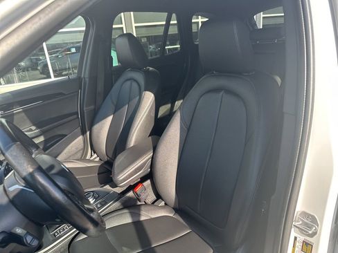 Used 2020 BMW X1 xDrive28i AWD/4WD image 11