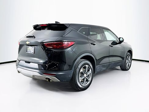Used 2025 Chevrolet Blazer LT image 9