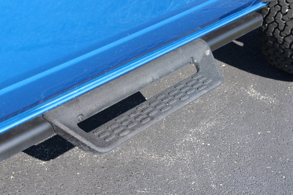 Used 2024 Ford Bronco Black Diamond AWD/4WD image 8