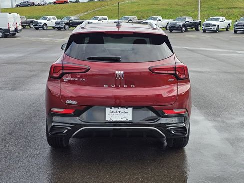 Used 2024 Buick Encore GX Sport Touring image 4