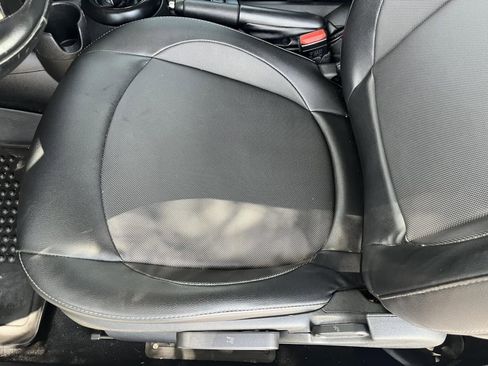 Used 2017 MINI Cooper 2-Door Hardtop FWD image 26