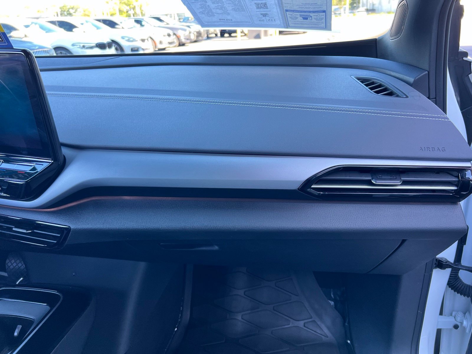 Used 2024 Volkswagen ID.4 2WD image 68