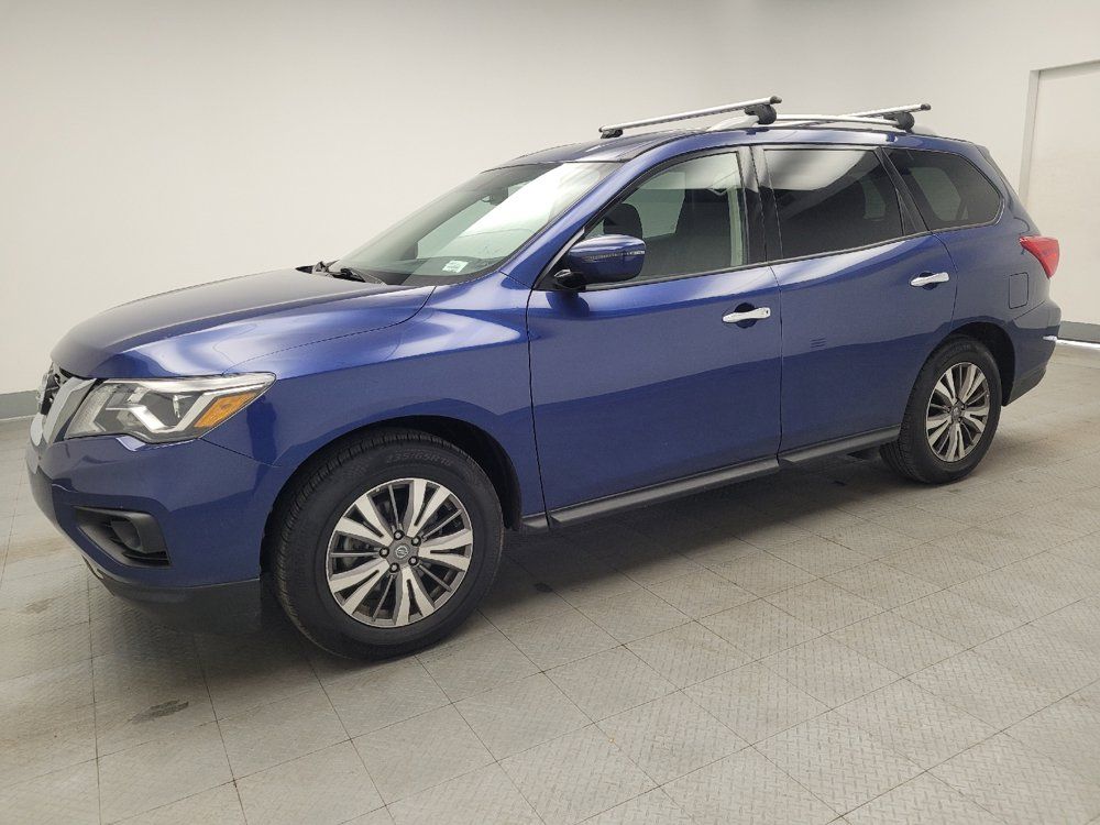 Used 2020 Nissan Pathfinder SV FWD image 2