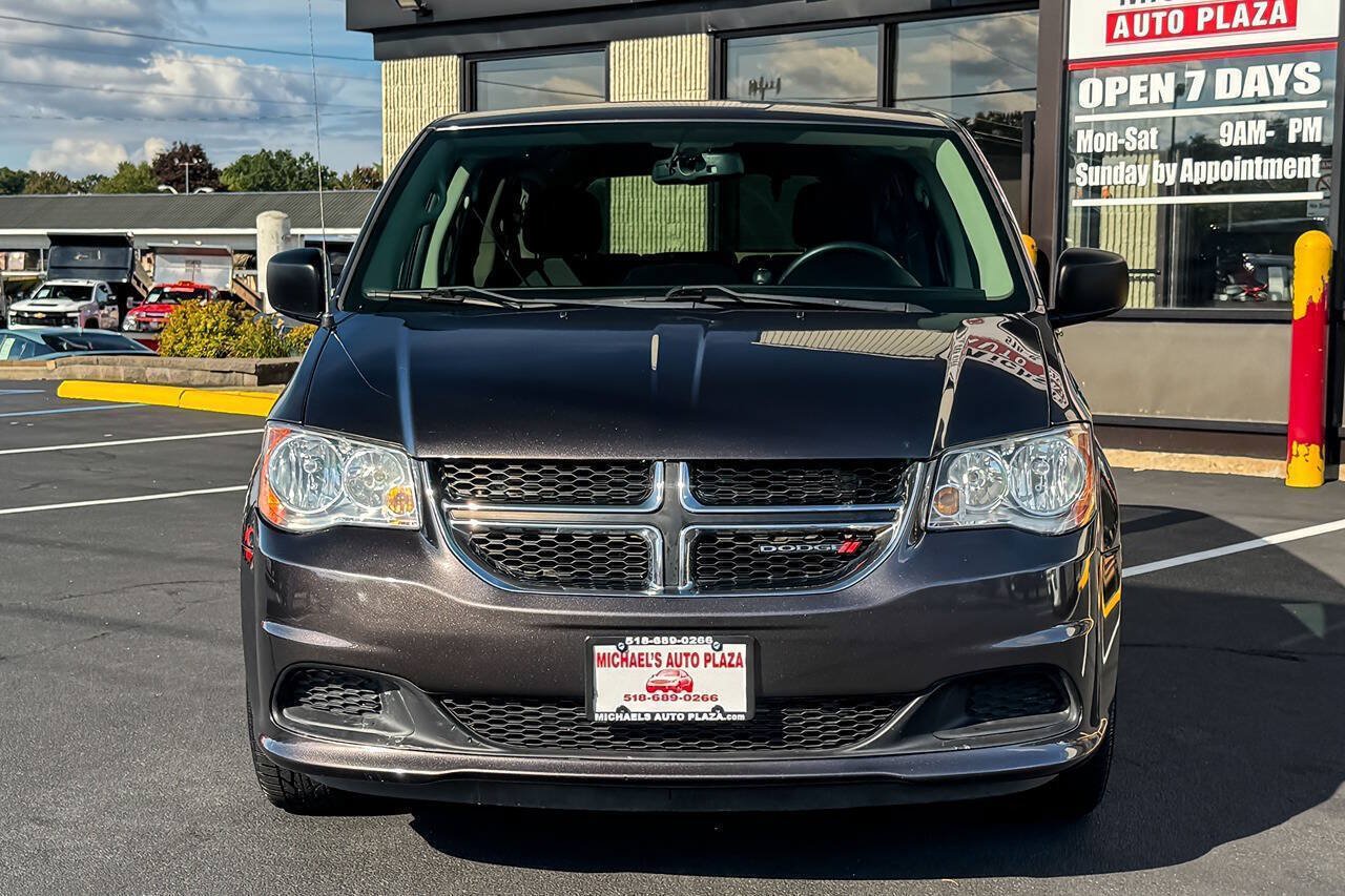 Used 2017 Dodge Grand Caravan SE w/ Power Window Group FWD image 9