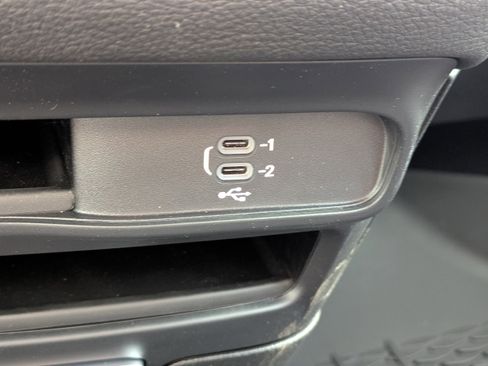 New 2026 Chrysler Pacifica Select image 25