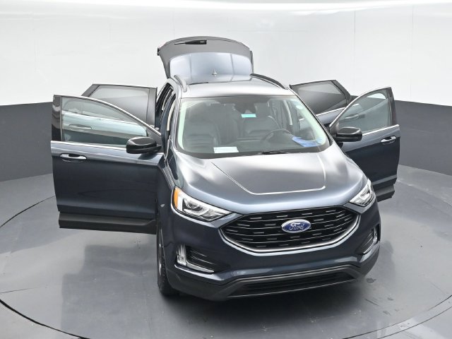 Certified 2022 Ford Edge SEL w/ Sport Appearance Package AWD/4WD image 54