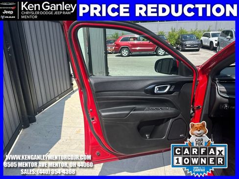 Used 2022 Jeep Compass Limited w/ (RED) Package AWD/4WD image 13