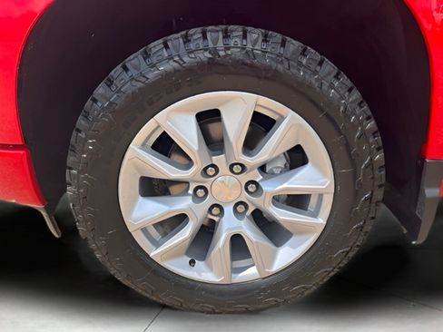 Used 2022 Chevrolet Silverado 1500 Custom RWD image 10