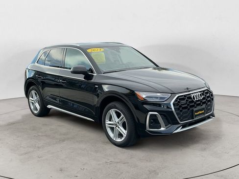 Used 2024 Audi Q5 e Premium w/ Convenience Package AWD/4WD image 1