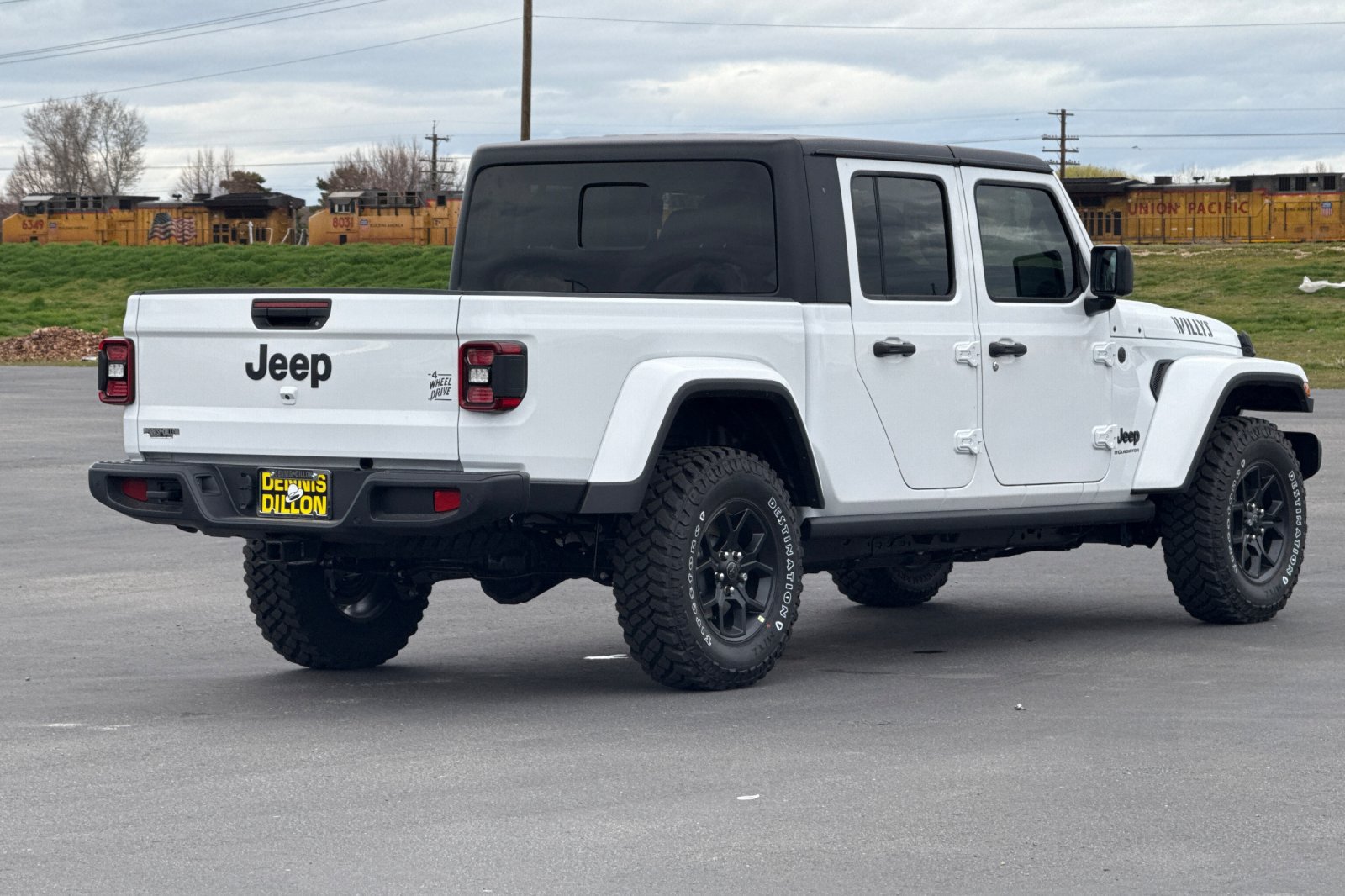 New 2026 Jeep Gladiator Sport AWD/4WD image 6
