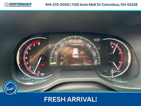 Used 2025 Toyota RAV4 LE FWD image 18