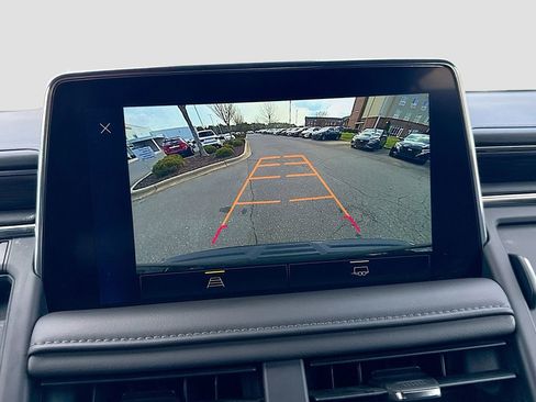 Used 2024 Chevrolet Tahoe LT image 16