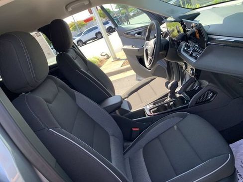 Used 2026 Chevrolet TrailBlazer LT w/ Driver Confidence Package FWD image 14