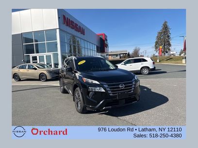 Used 2024 Nissan Rogue Platinum w/ Platinum Premium Package