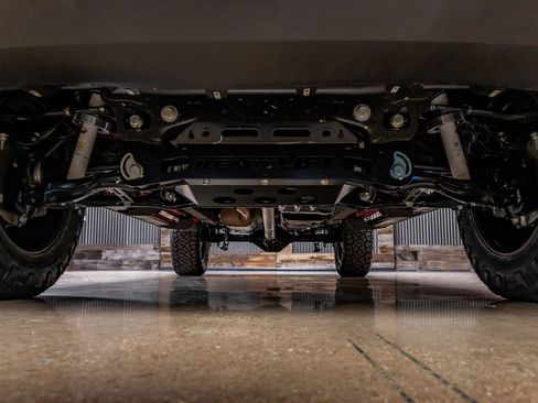 Used 2025 GMC Sierra 1500 Elevation image 15