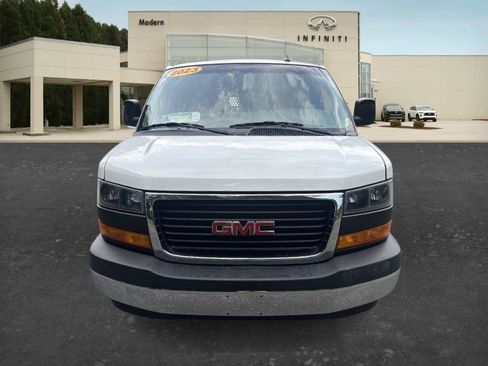 Used 2023 GMC Savana 2500 w/ Driver Convenience Package RWD image 2