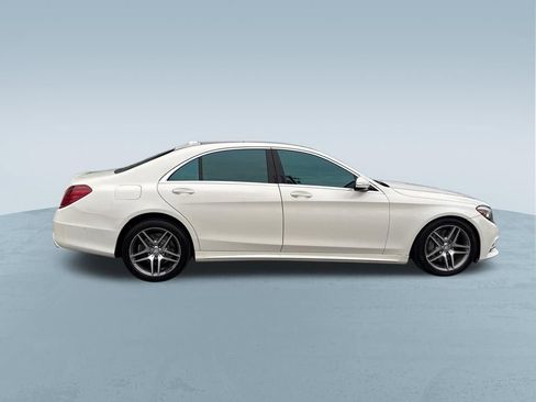 Used 2014 Mercedes-Benz S 550 Sedan w/ Sport Package w/ Sport Package image 9