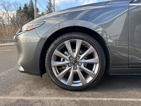 Used 2022 MAZDA MAZDA3 s image 10