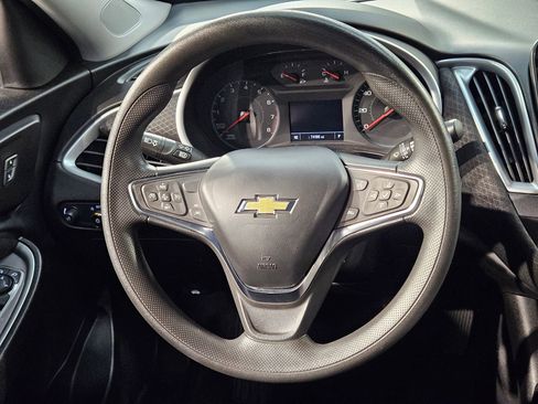 Used 2023 Chevrolet Malibu LT FWD image 25