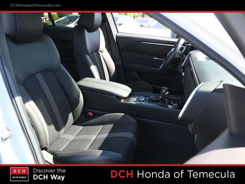 Used 2025 MAZDA CX-50 AWD 2.5 S w/ Cargo Package image 21