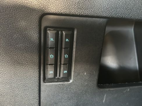 Used 2021 Ford Expedition Max Limited AWD/4WD image 38