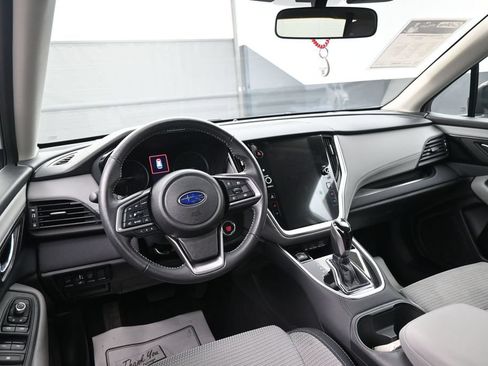Used 2025 Subaru Outback Premium AWD/4WD image 28