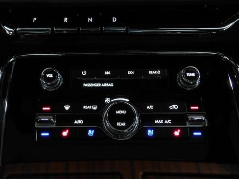 Used 2024 Lincoln Navigator Reserve w/ Equipment Group 201A image 46