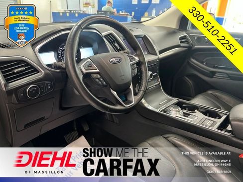 Used 2019 Ford Edge Titanium w/ Equipment Group 301A AWD/4WD image 23
