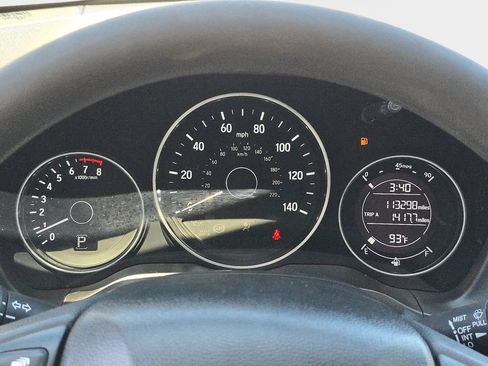 Used 2017 Honda HR-V EX image 25