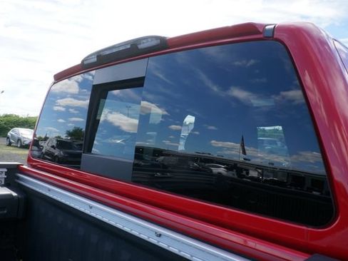 Used 2024 Nissan Titan PRO-4X w/ Pro-4x Convenience Package AWD/4WD image 49