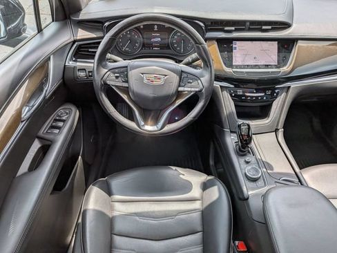 Used 2021 Cadillac XT6 Premium Luxury w/ Platinum Package AWD/4WD image 36